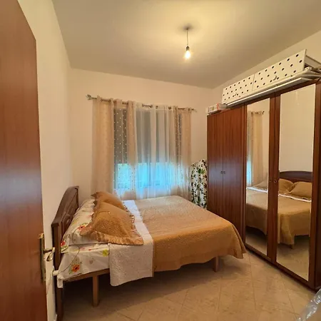 Apartment 5v Klodi