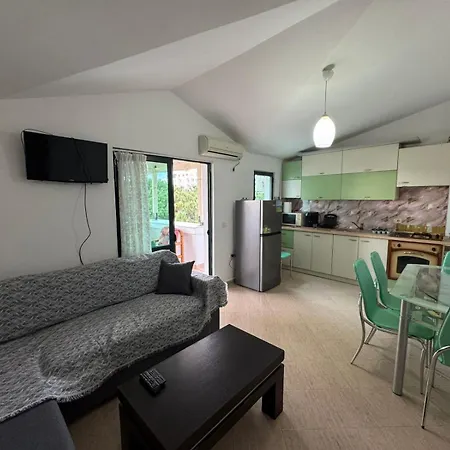 5v Klodi Apartment
